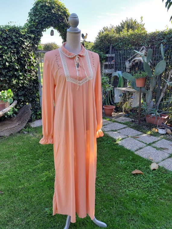 Vintage nightgown 50s salmon peach shabby chic nig