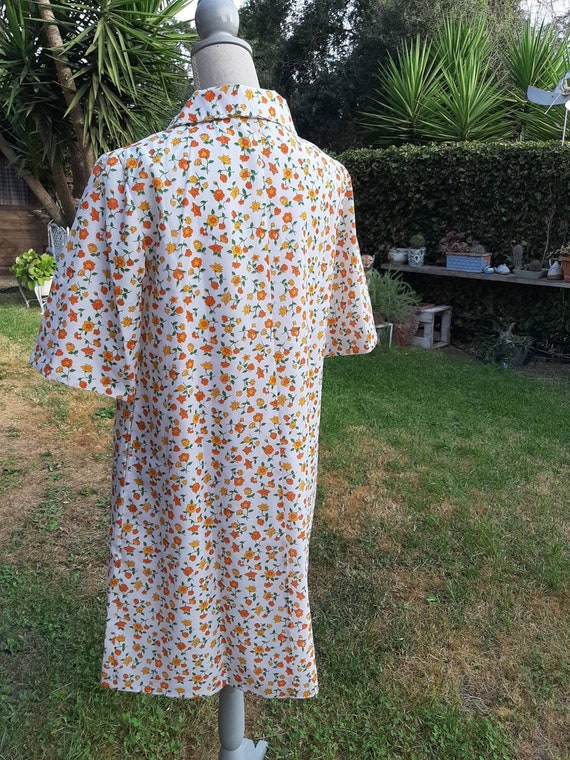 Vintage dressing gown 60s flowers orange yellow d… - image 10