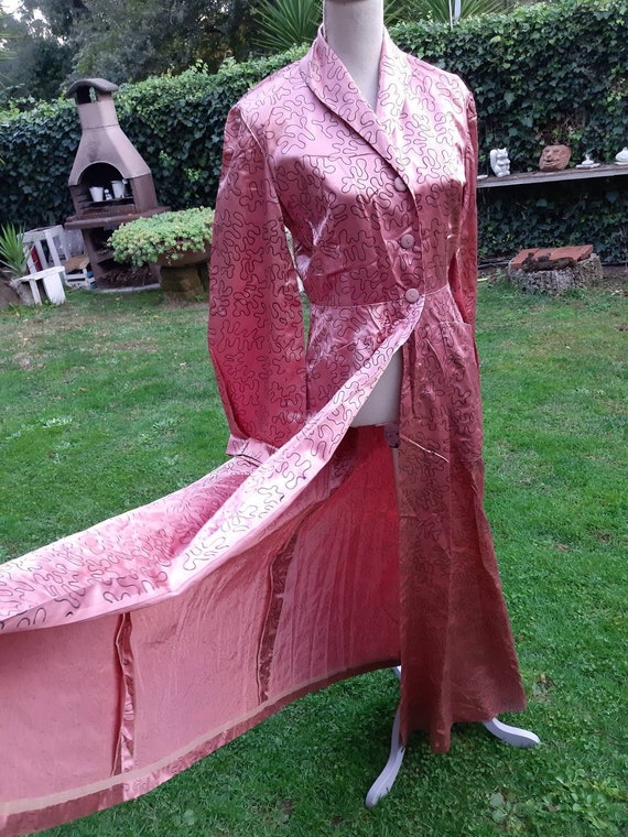 30s dressing gown vintage powder pink bronze great