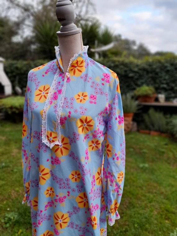 Vintage 70s short nightdress psychedelic chic flo… - image 8