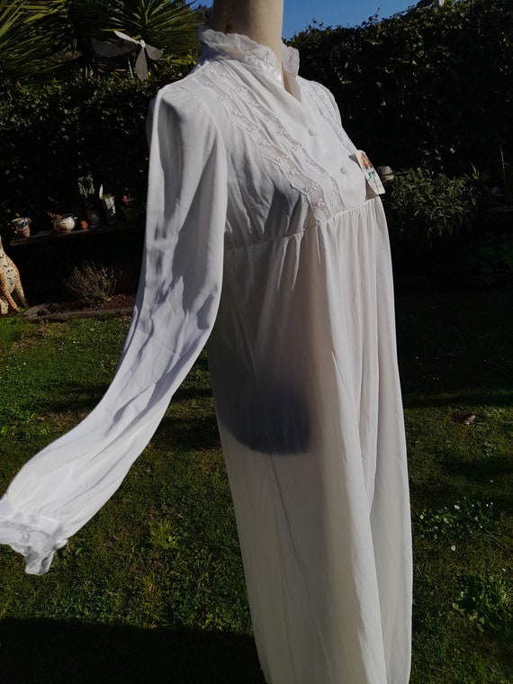 Vintage white nightgown true 70s white nightgown … - image 9