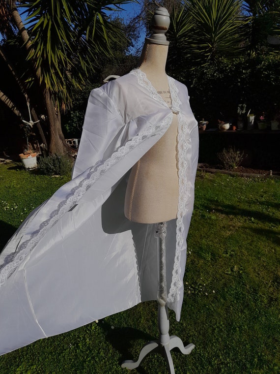 Shabby chic dressing gown vintage white dressing g