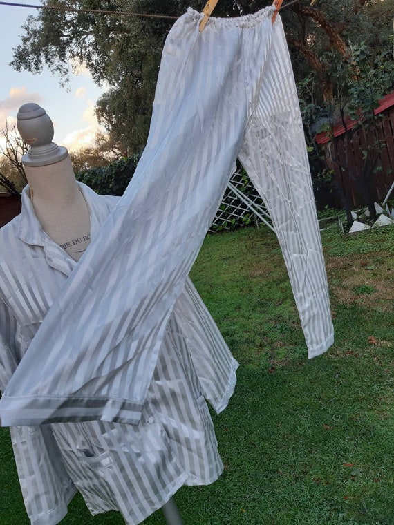 Silk pajama 80s vintage grey chic pajama wedding s