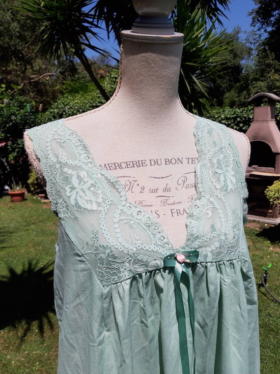Vintage nightgown green lace 50s nightgown chic wo