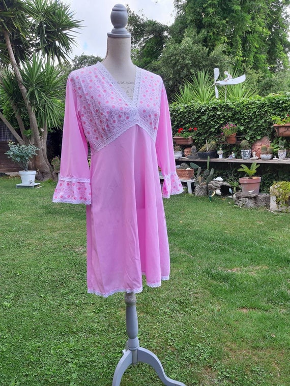 Vintage nightgown true 60s pink pink nightgown shabby… Gem