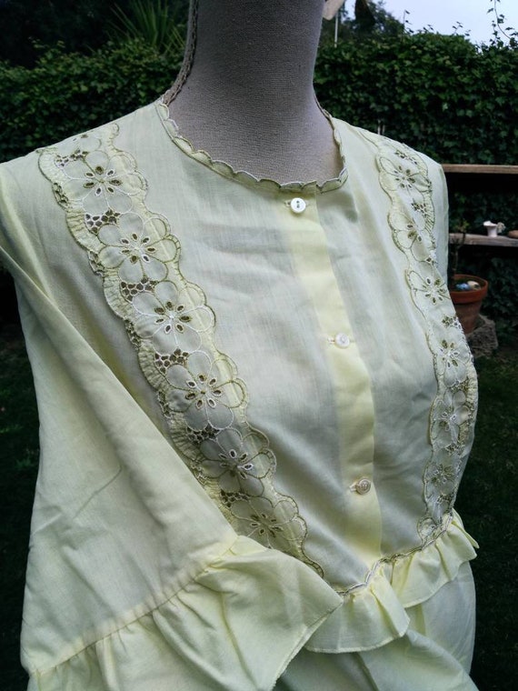 Shabby chic vintage yellow wedding nightgown Yell… - image 5