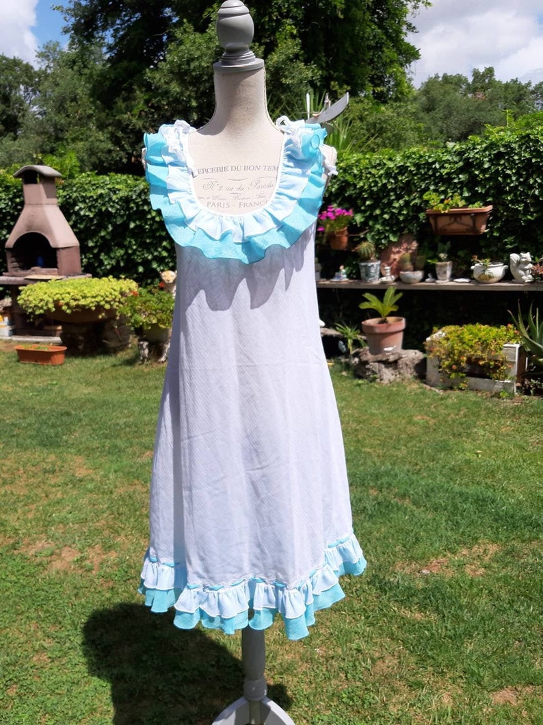 Camicia da notte shabby chic vintage bianca azzurra voilà Sky chic wedding SPOSA Shabby chic nightgown woman immagine 3