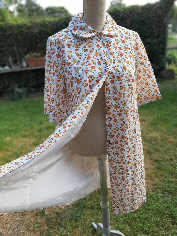 Vintage dressing gown 60s flowers orange yellow d… - image 1