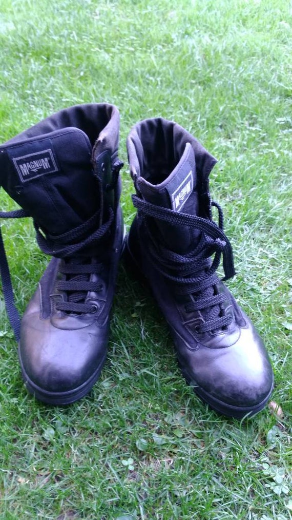 hi tec magnum desert boots