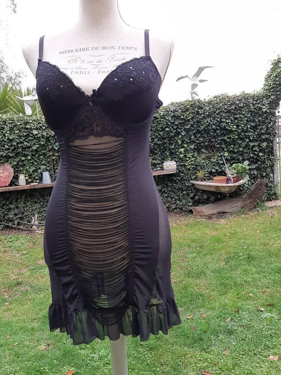 Vintage babydoll 80s black bodice pleated underwea