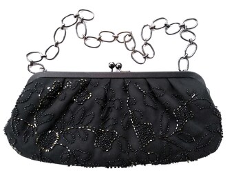 Vintage FRANCHI Beads Evening Clutch HandBag Shoulder Bag Purse Bold Chain Handle, Kisslock Closure Metal Hinge Frame Opening Satin Lining