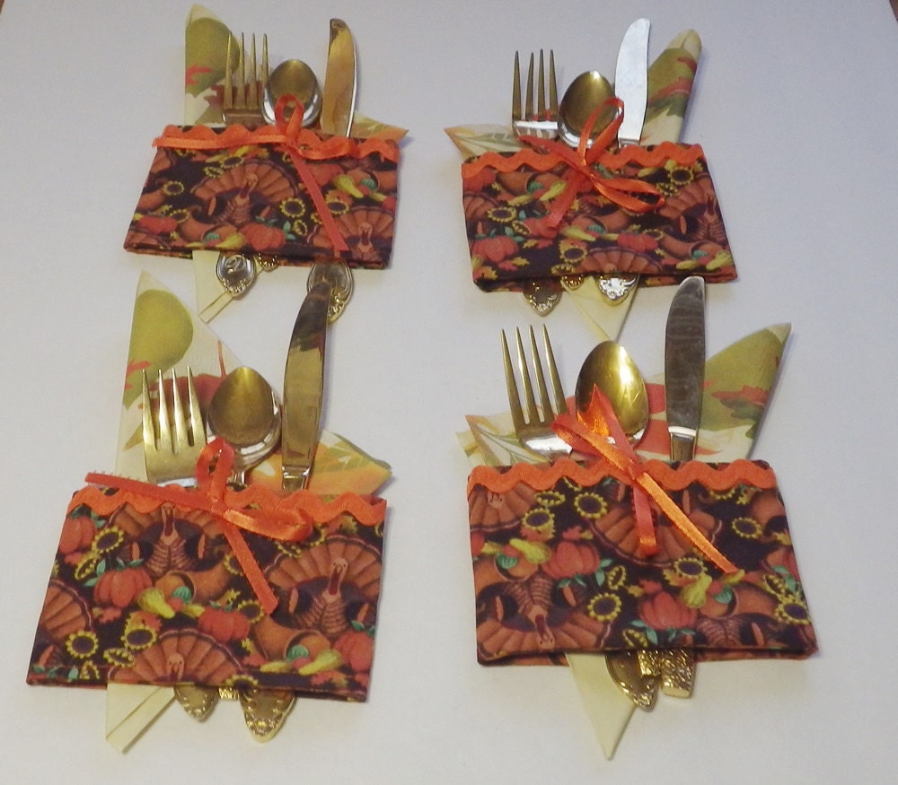 Thanksgiving Holiday Utensil Holder Thanksgiving Napkin | Etsy