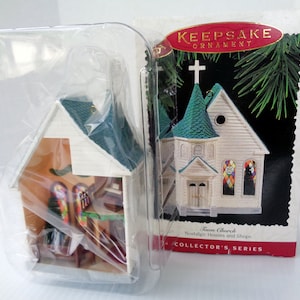 Vintage Keepsake Ornament Town Church Nostalgic Houses and Shops Series, Collector&#39;s Series, Handcrafted Dated 1995, Vintage Ornaments