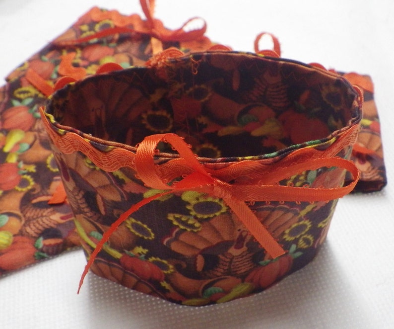 Thanksgiving Holiday Utensil Holder Thanksgiving Napkin Etsy