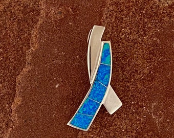 Sterling Silver Pendant inlayed with Blue simulated opal