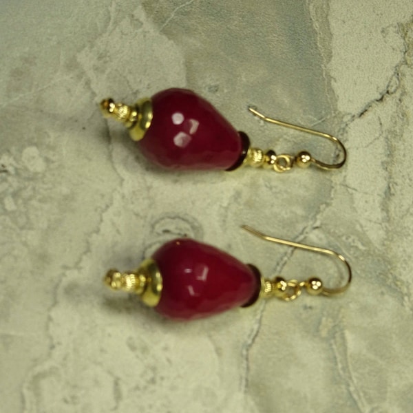 Handmade Ruby Red and Gold Earrings.  Ruby Jade Earrings.  Teardrop Earrings.  Gold and Red Earrings