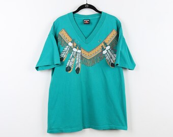 Vintage 90s 1992 Lifestyles Feathers Geometric Fringe Green Graphic Print Tee Single Stitch V-Neck Western Indian Style T-shirt Size Large