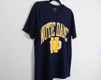 Vintage 90s Notre Dame Fighting Irish Navy Blue Graphic Print Tee