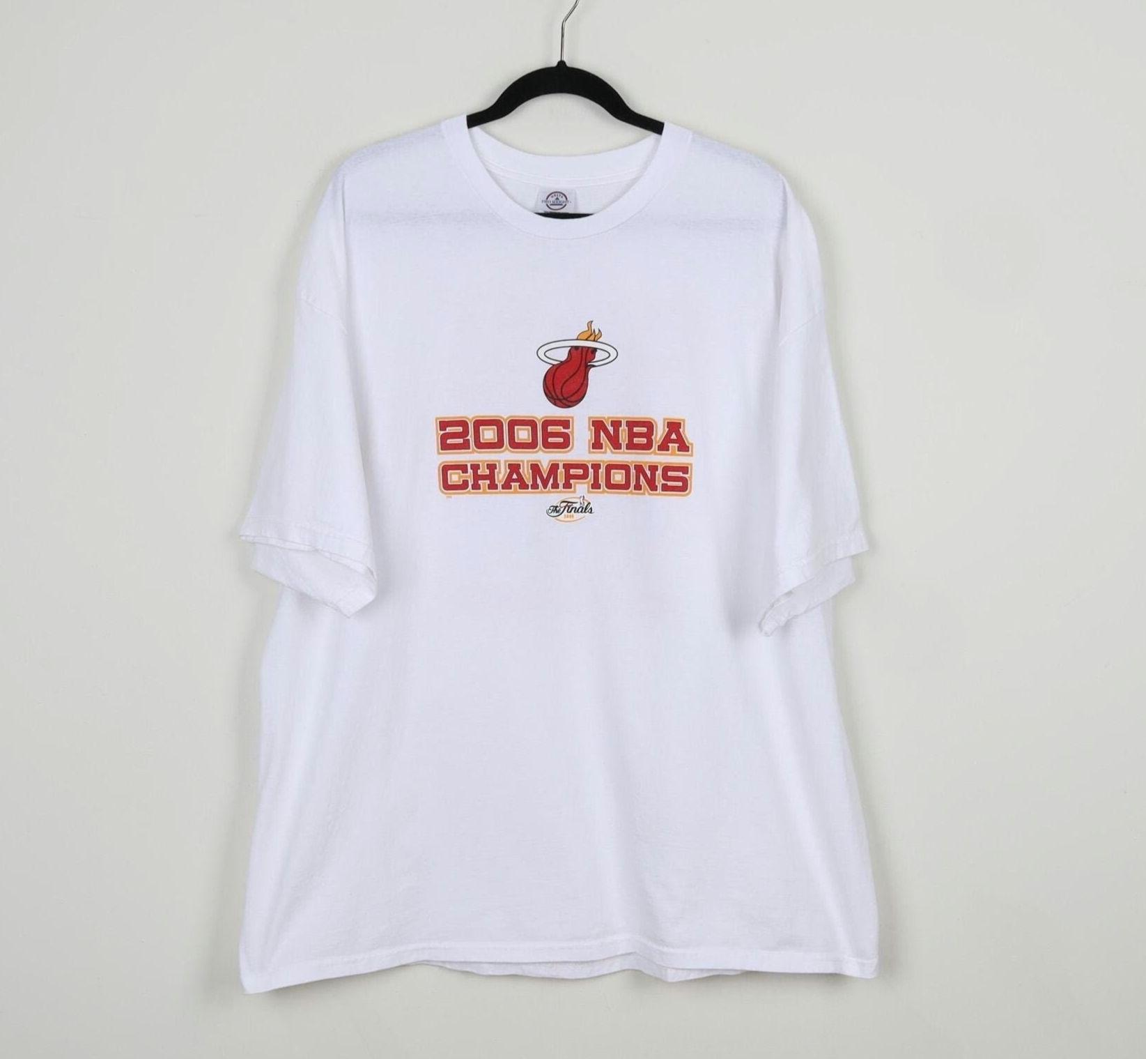 Vintage Y2K Miami Heat NBA Champions the Finals 2006 White Graphic