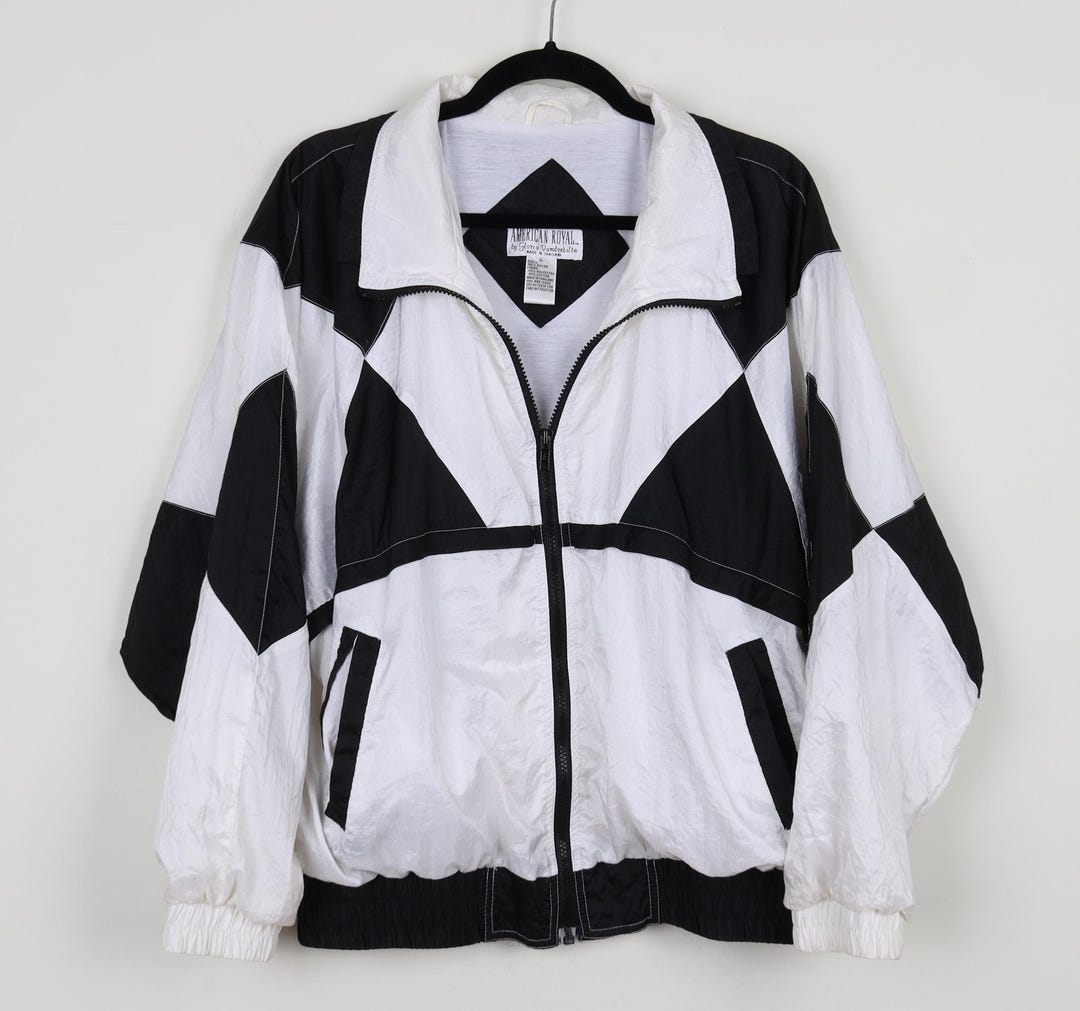 Vintage 90s Color Block Black & White Geometric Triangle