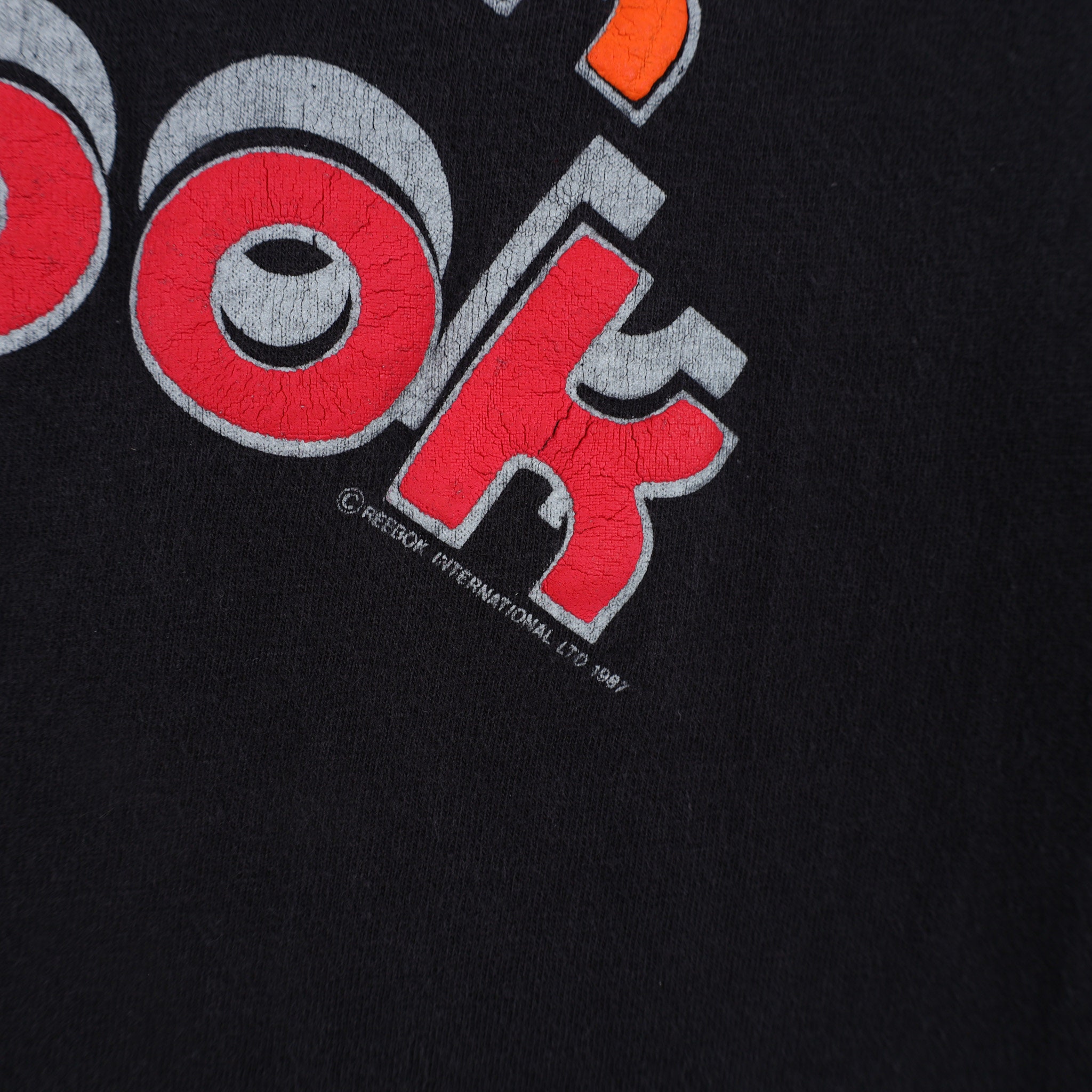 Vintage 90s Black Reebok International Ltd 1987 Graphic Vintage 90s Black Reebok International Ltd 1987 Graphic