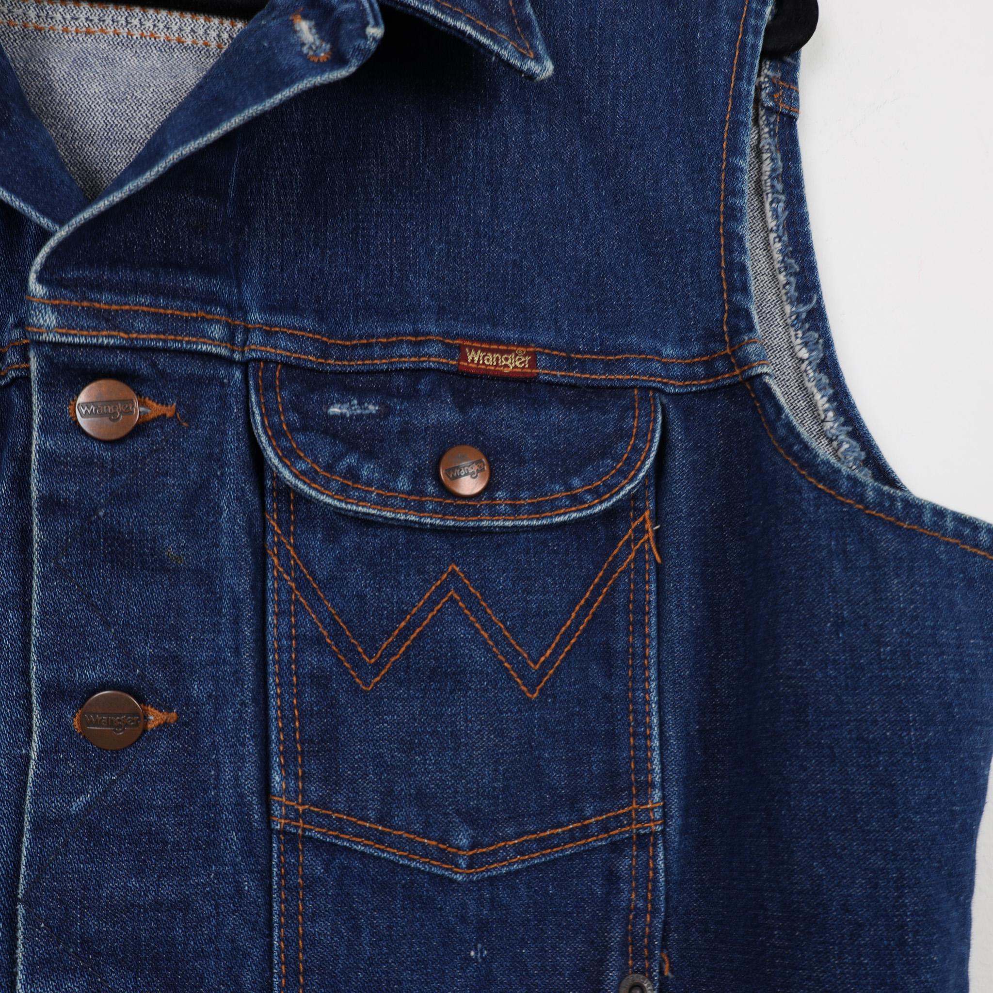 Vintage 90s Wrangler Denim Jean Blue Vest Tank Top Button Vintage 90s Wrangler Denim Jean Blue Vest Tank Top Button