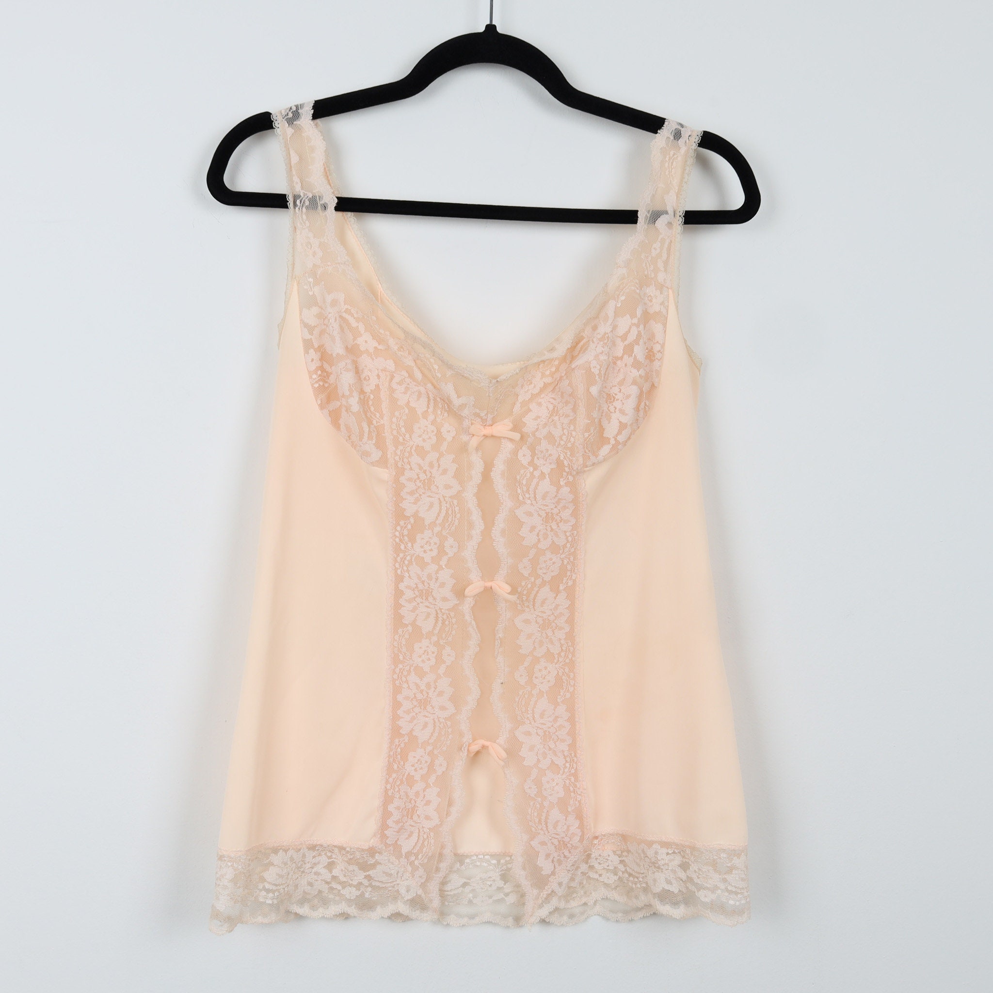 トップス whip cream cami Alysin Metallic Silk Camisole Cream – CAMI NYC