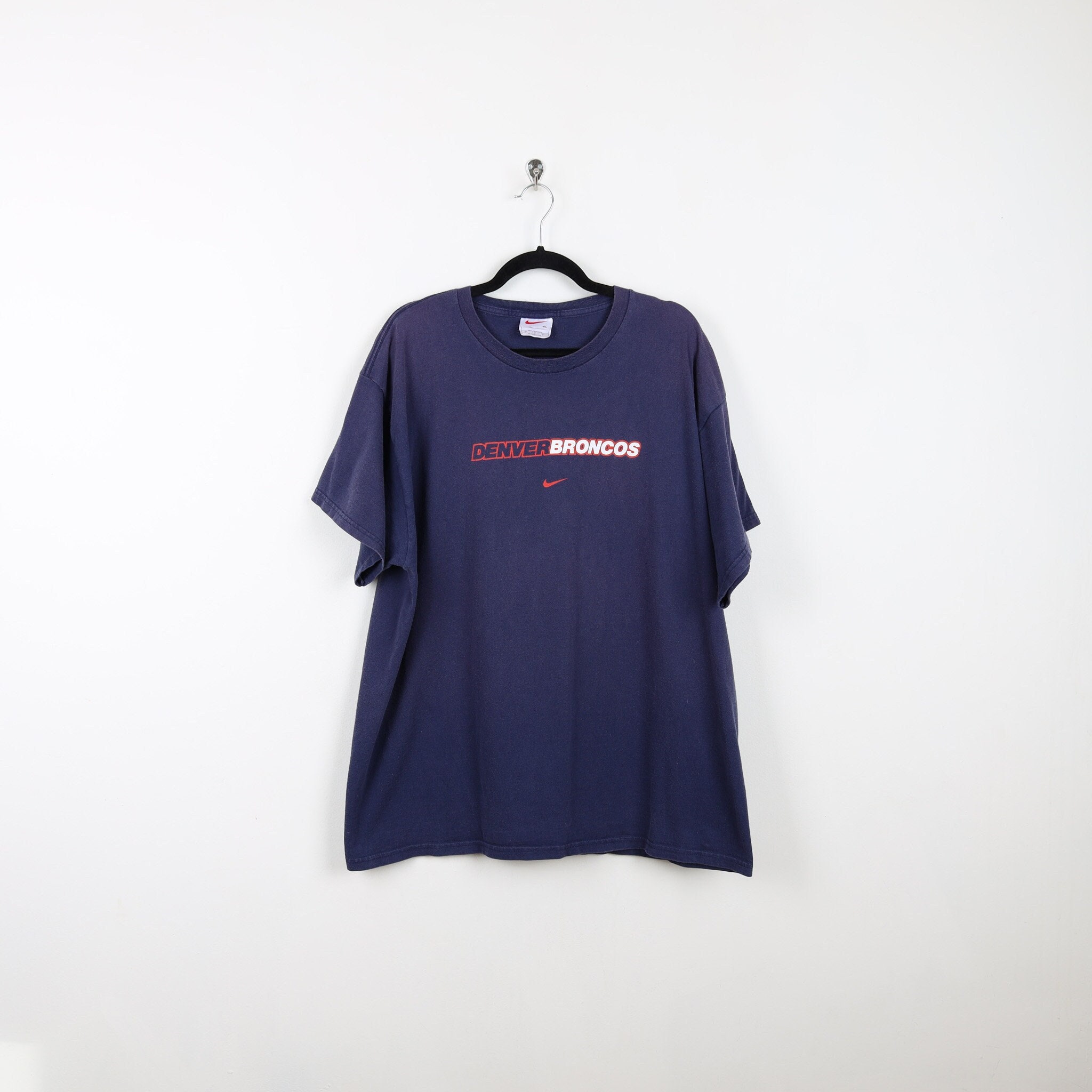 Vintage 90s Nike Denver Broncos Navy Blue Graphic Print Tee