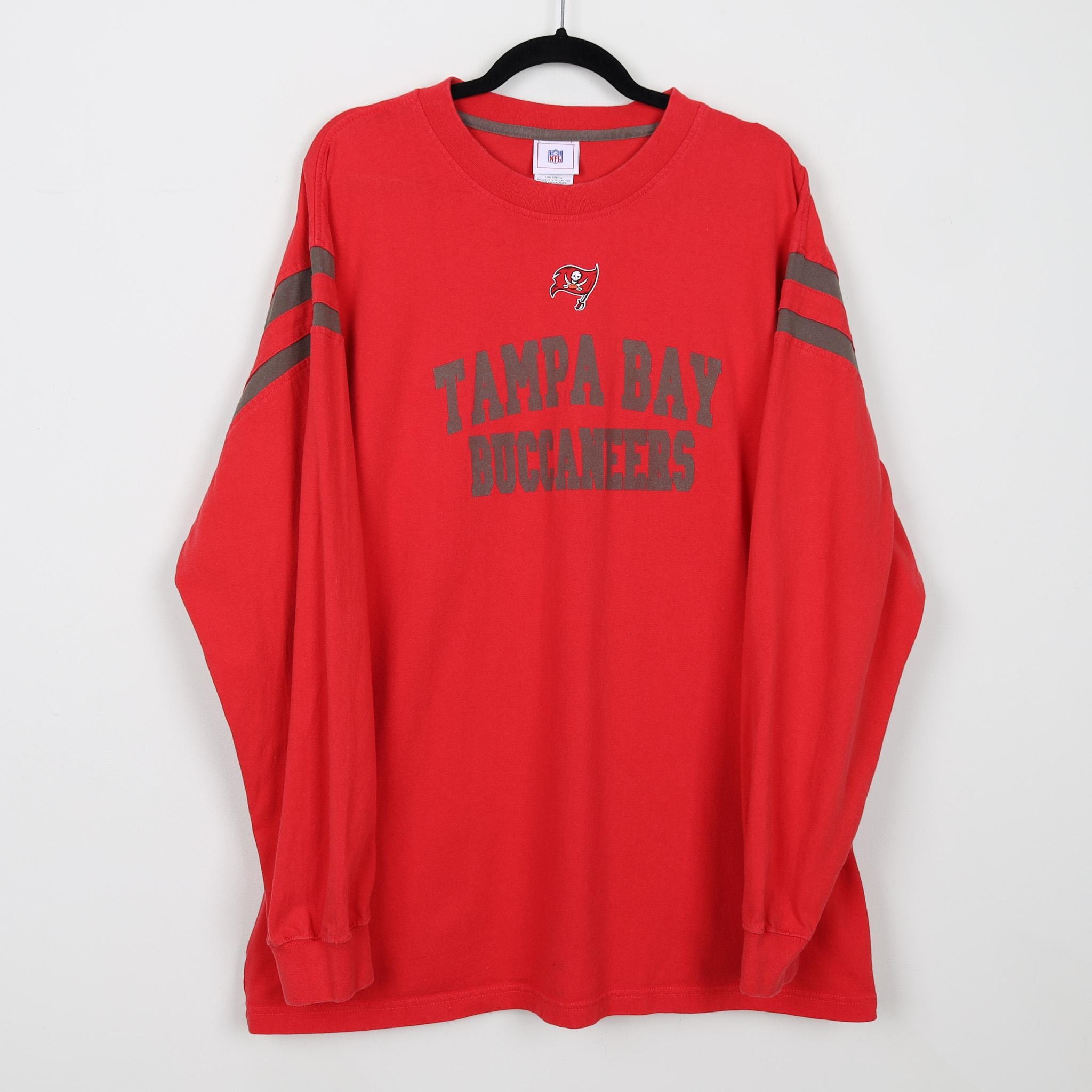 LA, Barbe Buccaneers - School Spirit Shirts & Apparel