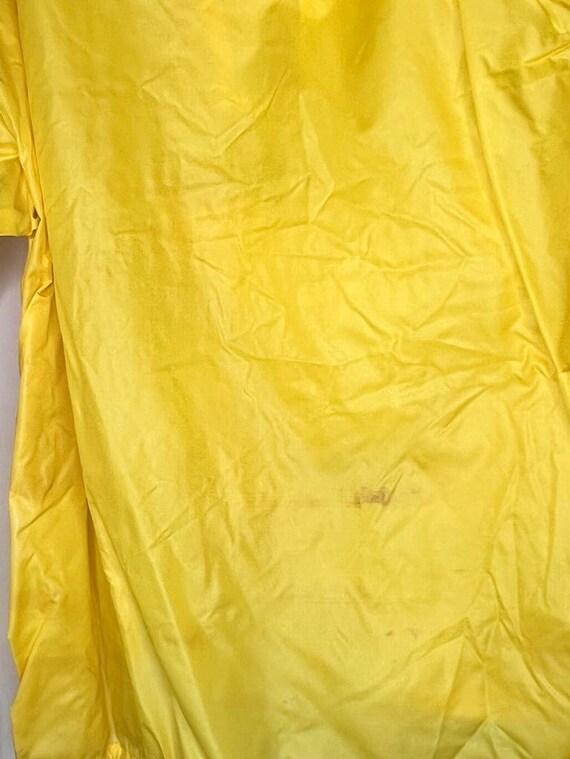 Vintage IZOD LACOSTE Yellow Windbreaker  Rain Jac… - image 5