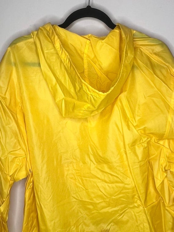 Vintage IZOD LACOSTE Yellow Windbreaker  Rain Jac… - image 6