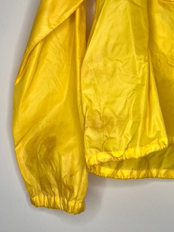 Vintage IZOD LACOSTE Yellow Windbreaker  Rain Jac… - image 3