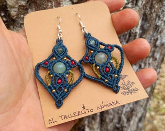 Green macramé pendants with aventurines and red crystals