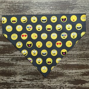 EMOJI CHARACTERS / Bow Tie, Flower or Bandana / Collar Attachment & Accessory for Dogs and Cats