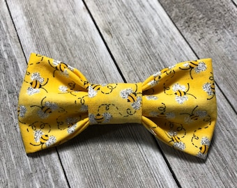 SPARKLE BUMBLE BEES / Bow Tie, Flower or Bandana / Collar Attachment & Accessory for Dogs and Cats