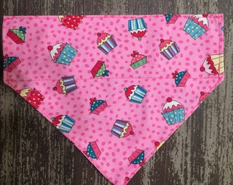 DESSERT CUPCAKES / Bow Tie, Flower, or Bandana Collar Attachment & Accessory for Dogs and Cats