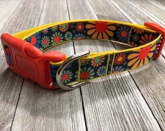 70's FLOWER POWER / Adjustable Nylon Webbing Ribbon Dog Collar