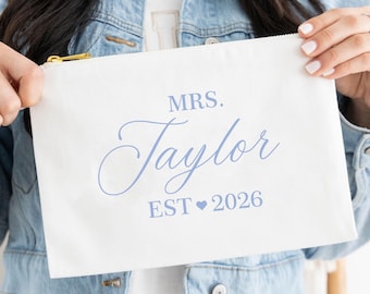 Custom Bride Makeup Bag, Bride Gift, Bride Make Up Bag, Engagement Present, Bridal Shower Gift