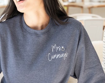Engagement Gift, Personalized Future Mrs Sweatshirt, Bride to Be Gift, Bride Sweatshirt, Bridal Shower Gift for Bride