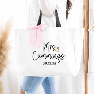 Bride Tote Bag, Personalized Bride Bag, Bride to Be Gift Bag, Bridal Shower Gifts for Bride