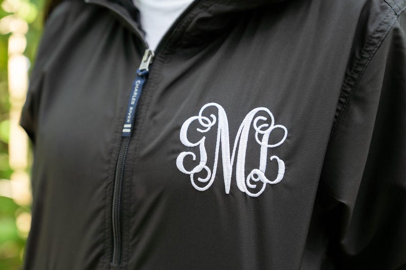 Chaqueta impermeable con monograma de Charles River ~ Chaqueta impermeable tipo jersey con monograma ~ Jersey de Charles River ~ Regalos personalizados para ella imagen 2
