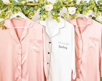 Bridesmaid Pajamas, Bridesmaid Button Down Shirts Getting Ready, Bridesmaid Sleep Shirts, Bridal Party Pajamas, Bridesmaid Gifts (BR138)