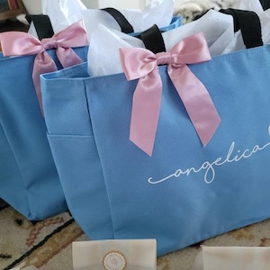 Bridesmaid Tote Bags, Maid of Honor Tote, Personalized Bridesmaid Bags, Bridal Party Bridesmaid Gifts