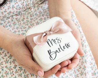 Personalized Travel Jewelry Box, Custom Jewelry Box, Future Mrs Bridal Shower Gift for Bride, Bride to Be Gift