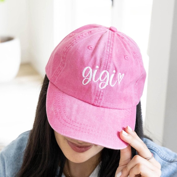 Cute Gigi Hat with Heart, Mom Baseball Hat, Custom Embroidered Mom Gifts, Personalized Mothers Day Gifts for Grandma, Mom Gift