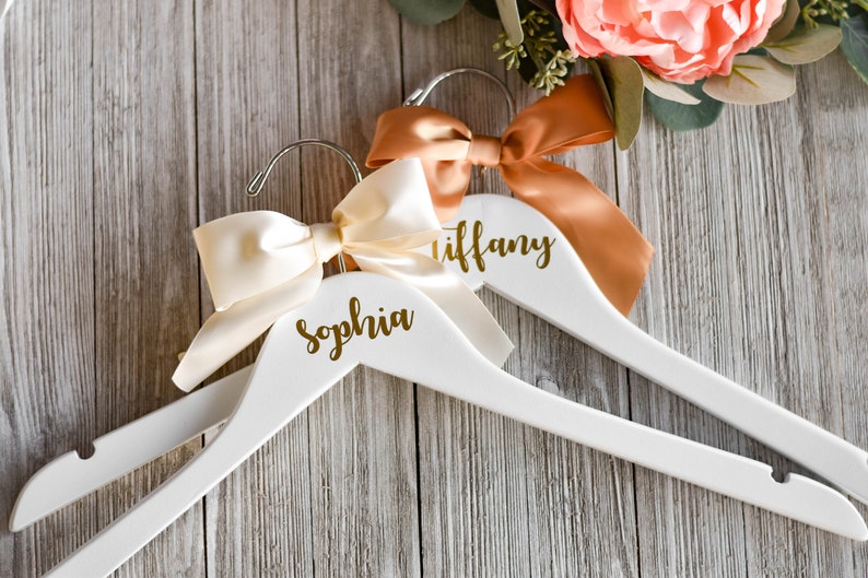 Personalized Wedding Hangers - Wedding Dress Hanger - Bridesmaid Gift 