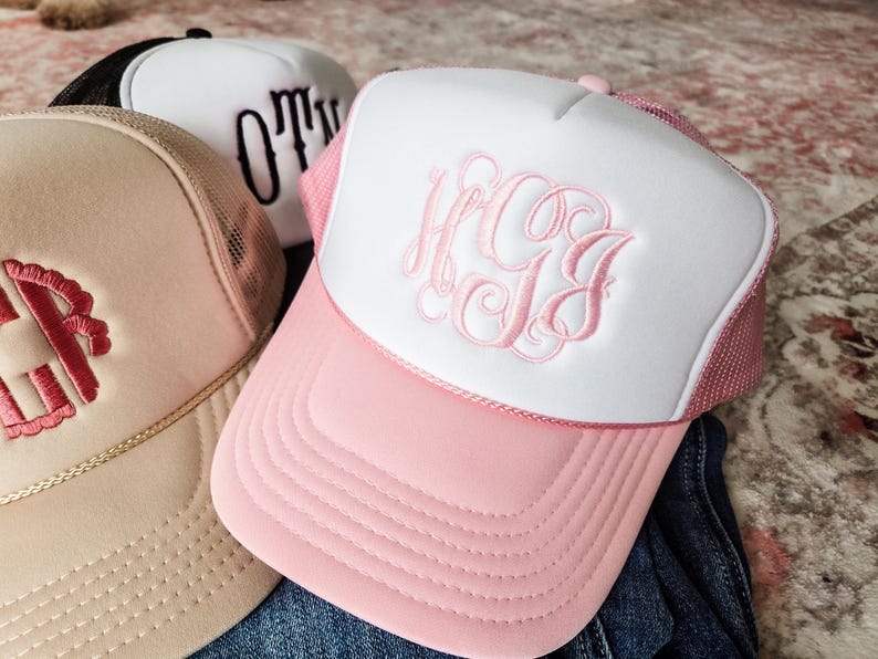 Monogram Trucker Hat, Custom Trucker Hat for Women, Cute Trucker Hat Bild 2