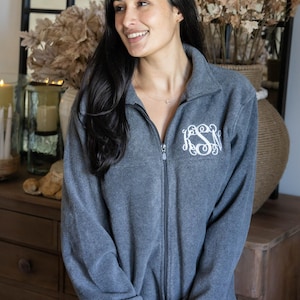 Fleece Jackets for Women, Monogram Full Zip Jacket, Zip Up Womens Jacket Custom Embroidered bild 1