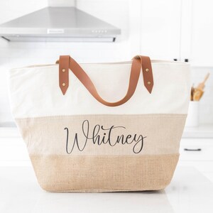 Bridesmaid Tote Bags, Personalized Bridesmaid Bags, Canvas Tote Bag with Zipper, Bridal Party Bridesmaid Gifts image 2