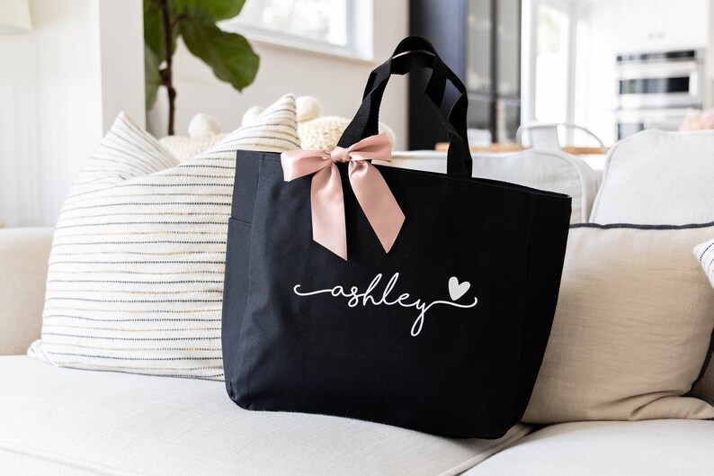 Bridesmaid Tote Bags, Maid of Honor Tote, Personalized Bridesmaid Bags, Bridal Party Bridesmaid Gifts